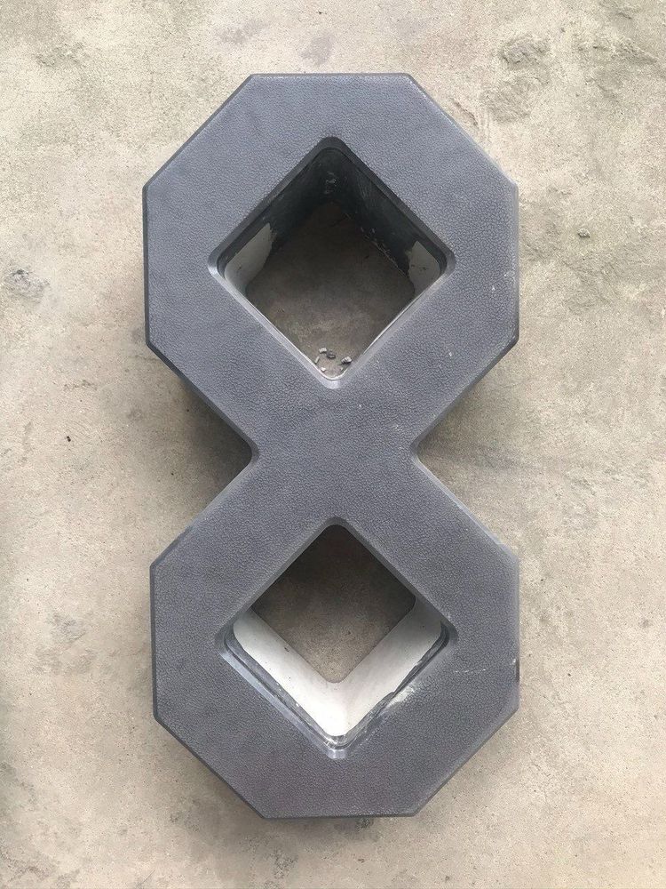 Gạch trồng cỏ số 8 Xám